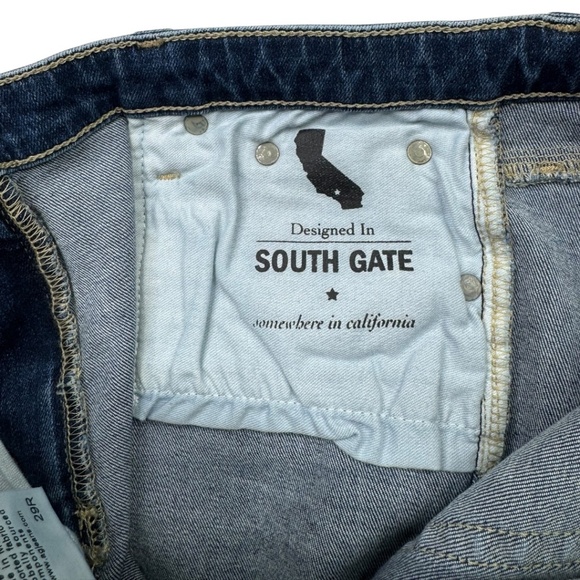AG Adriano Goldschmied The Harper Essential Straight Jeans - Picture 8 of 13